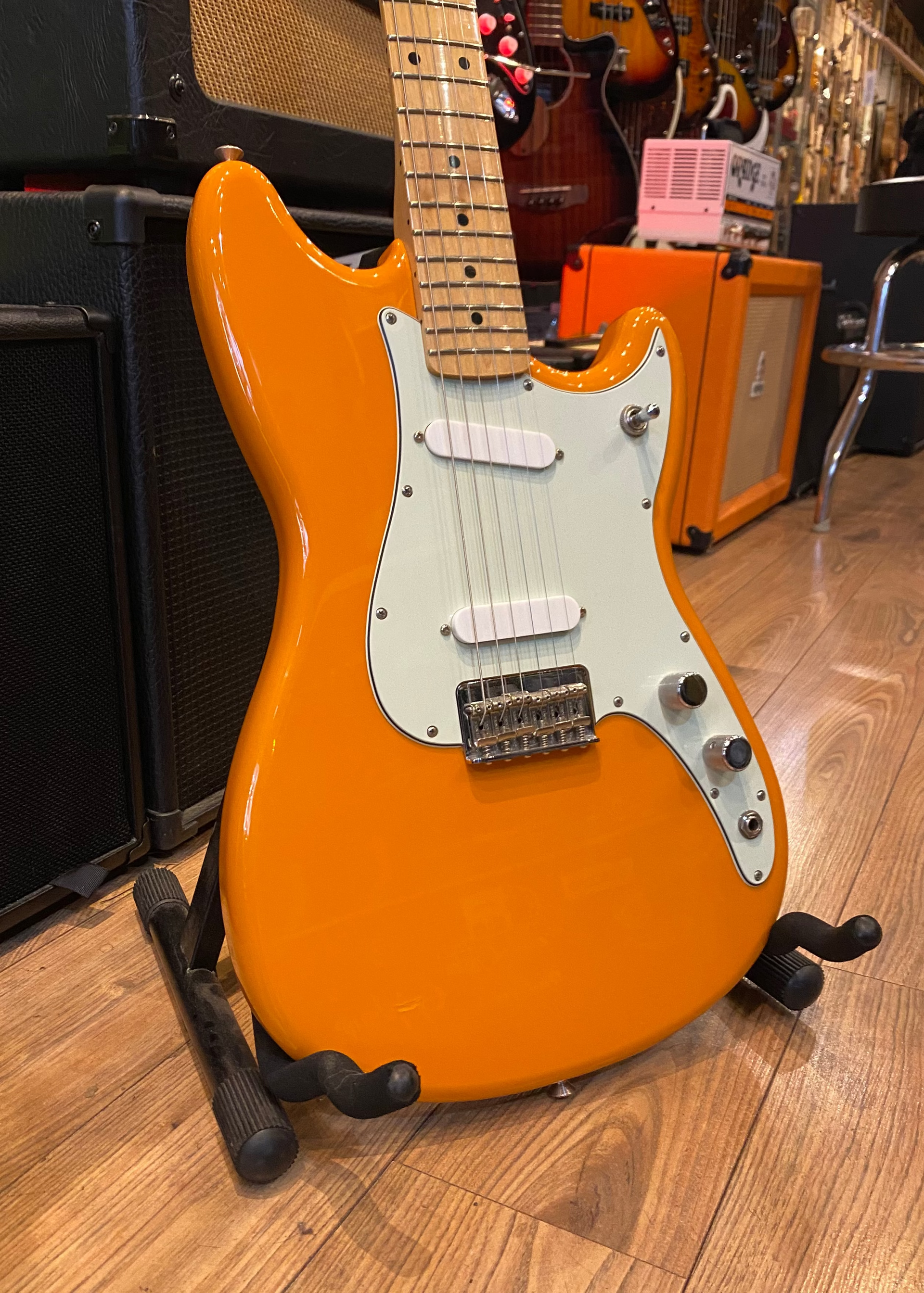 Pre-Owned Fender Offset Series Duo Sonic Capri Orange – Rose-Morris